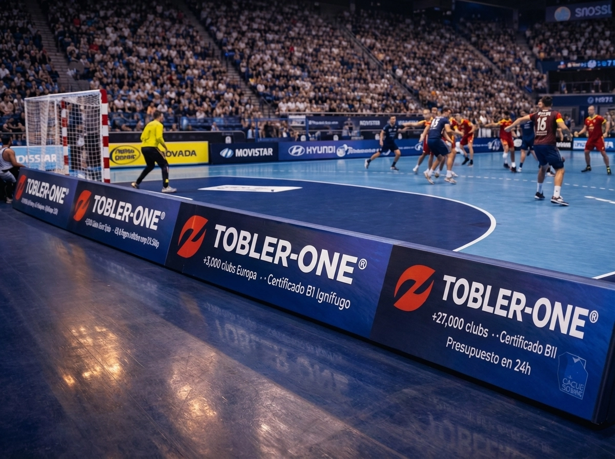 Valla modular deportiva tipo toblerone para patrocinadores en pabellón y estadio